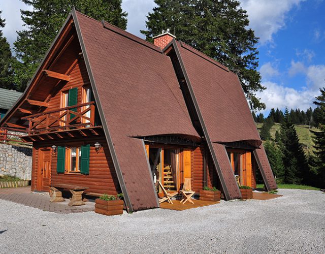 Apartments in nature, Alps and woods. Chalet Alpinka Slovenia.